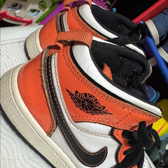 Sold - Picture 4 of 5